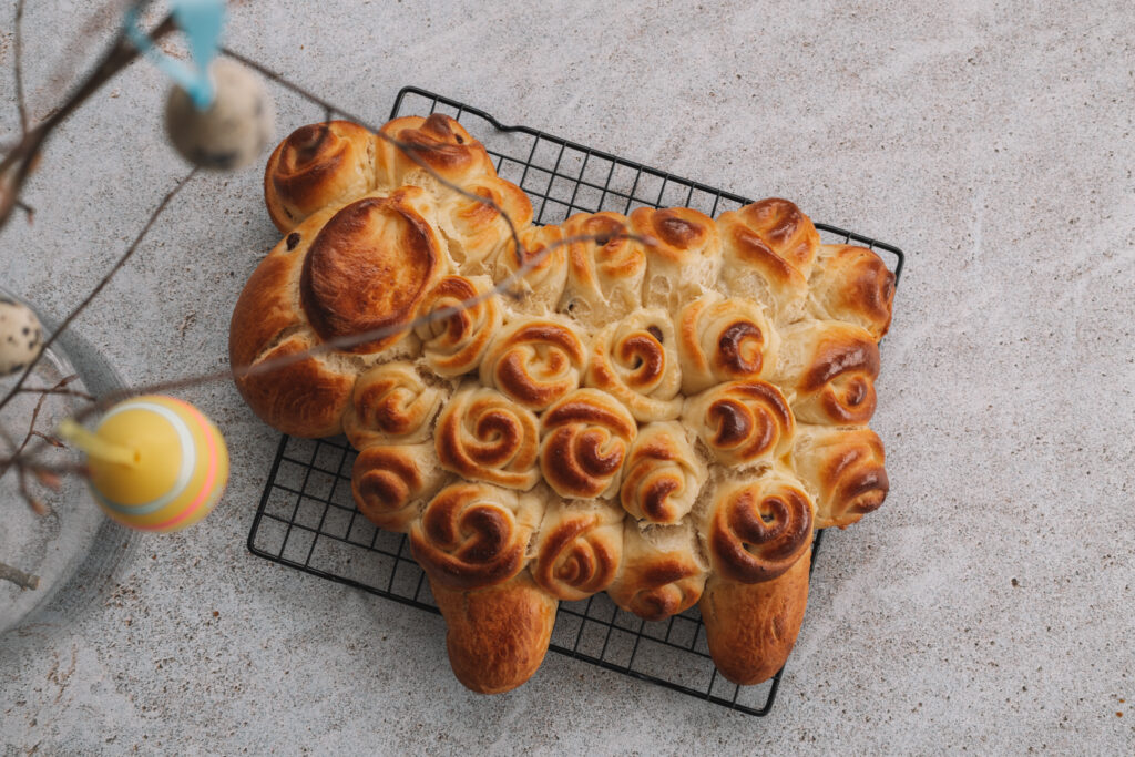 Osterlämmchen aus Brioche